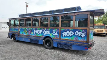 2007 Optima Trolley 28P