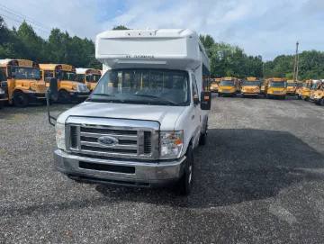 2016 Ford E-350 Shuttle 12P