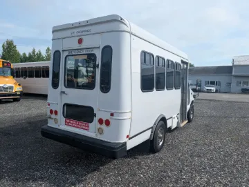 2016 Ford E-350 Shuttle 12P