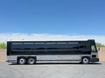 Picture of 2013 MCI Istv Bus School Bus
