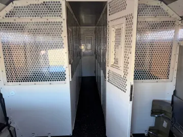 2013 MCI Istv Bus School Bus