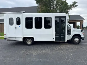 Picture of 2017 Ford E-350 Diamond Coach ADA Shuttle Bus