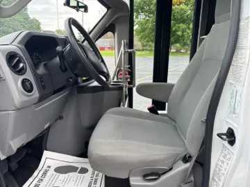Picture of 2017 Ford E-350 Diamond Coach ADA Shuttle Bus