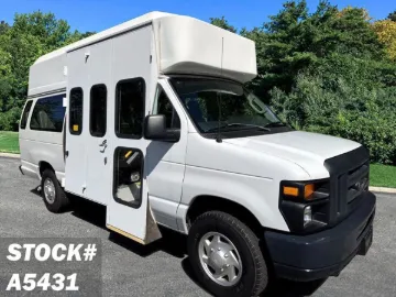 Picture of 2014 Ford E350 Shuttle Bus ADA