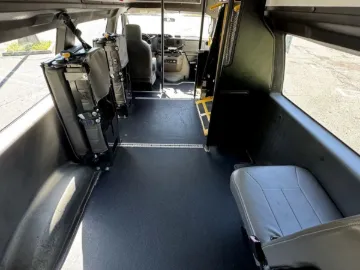 Picture of 2014 Ford E350 Shuttle Bus ADA