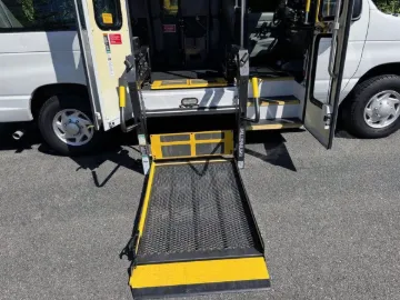 Picture of 2014 Ford E350 Shuttle Bus ADA