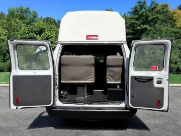 Picture of 2014 Ford E350 Shuttle Bus ADA