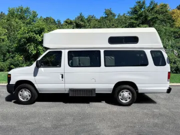 Picture of 2014 Ford E350 Shuttle Bus ADA