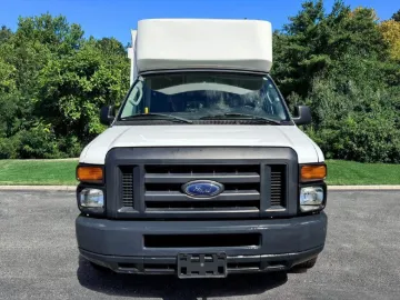 Picture of 2014 Ford E350 Shuttle Bus ADA