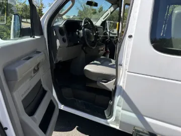 Picture of 2014 Ford E350 Shuttle Bus ADA