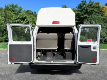 Picture of 2014 Ford E350 Shuttle Bus ADA