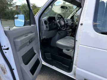 Picture of 2014 Ford E350 Shuttle Bus ADA