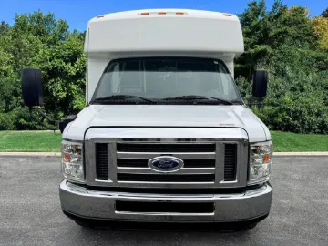 Picture of 2017 Ford E350 Goshen ADA Shuttle