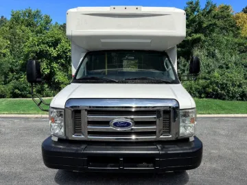Picture of 2016 Ford E350 Shuttle Bus ADA