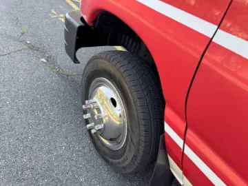 Picture of 2016 Ford E350 Shuttle Bus ADA