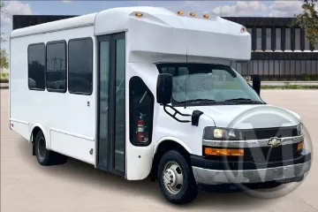 Picture of 2022 Chevrolet Express Shuttle Bus