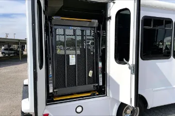 Picture of 2024 Ford E450 Glaval ADA