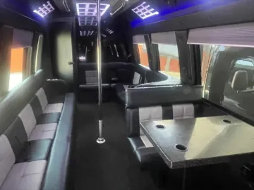 2013 Ford E450 Party Bus Limo & Party Bus