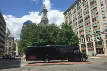 2011 Freightliner M2 Party Bus Limo & Party Bus