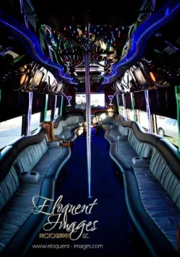 2011 Freightliner M2 Party Bus Limo & Party Bus