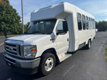 Picture of 2025 Ford E-450 Diamond ADA Shuttle Bus