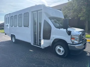 Picture of 2025 Ford E-450 Diamond ADA Shuttle Bus