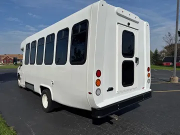 Picture of 2025 Ford E-450 Diamond ADA Shuttle Bus