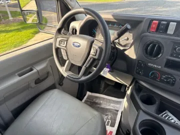 Picture of 2025 Ford E-450 Diamond ADA Shuttle Bus