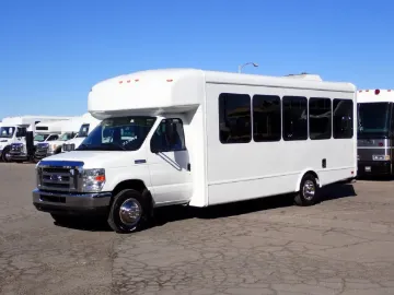 Picture of 2022 Ford E450 Startrans Shuttle Bus