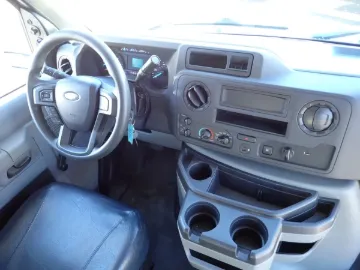 Picture of 2022 Ford E450 Startrans Shuttle Bus