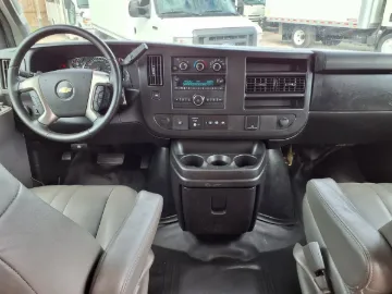 Picture of 2018 Chevrolet Express 3500 Shuttle Bus