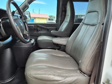 Picture of 2018 Chevrolet Express 3500 Shuttle Bus