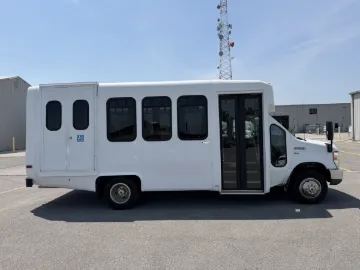 Picture of 2014 Ford E350 Shuttle Bus ADA