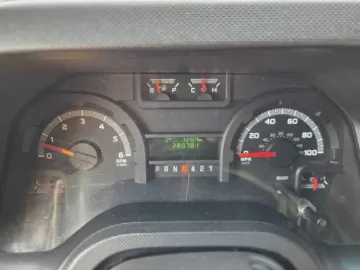 Picture of 2018 Ford E-450 Shuttle Bus