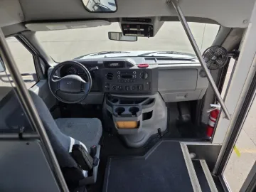 Picture of 2015 Ford E-350 Shuttle Bus ADA