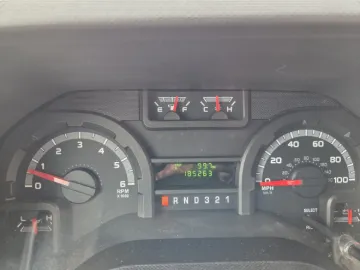 Picture of 2010 Ford E-350 Shuttle Bus ADA