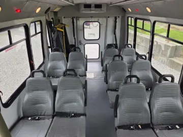 Picture of 2010 Ford E-350 Shuttle Bus ADA