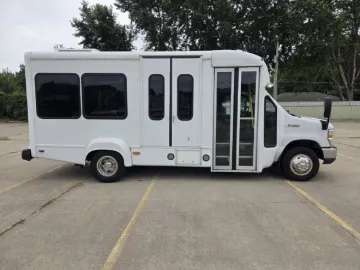 Picture of 2020 Ford Starcraft E-350 Shuttle Bus ADA