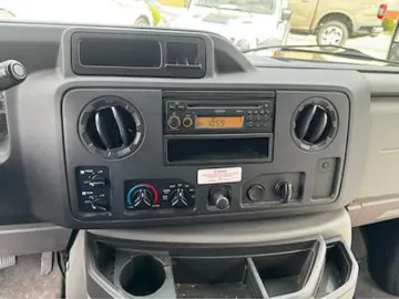 Picture of 2012 Ford E-450 Shuttle Bus