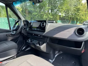 Picture of 2025 Mercedes-Benz Sprinter 2500 Van