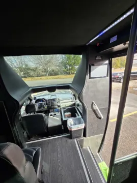 Picture of 2018 Ford F550 Grech Shuttle Bus