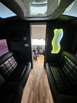 Picture of 2013 IC Bus Pc805 Limo Bus