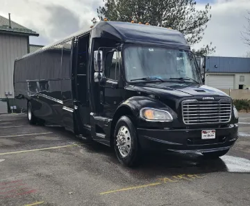 Picture of 2016 Freightliner Grech Mid Size Bus