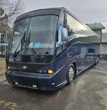 Picture of 2011 MCI E4500 Coach Bus
