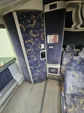 Picture of 2011 MCI E4500 Coach Bus