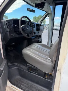 Picture of 2012 Chevrolet Express 4500 Shuttle Bus