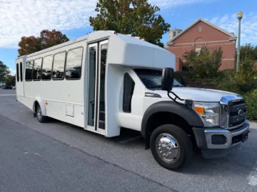 Picture of 2014 Ford F-550 Shuttle Bus ADA