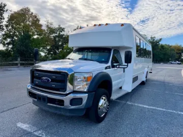 Picture of 2014 Ford F-550 Shuttle Bus ADA