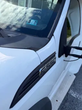 Picture of 2014 Ford F-550 Shuttle Bus ADA