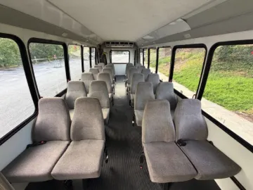 Picture of 2014 Ford F-550 Shuttle Bus ADA